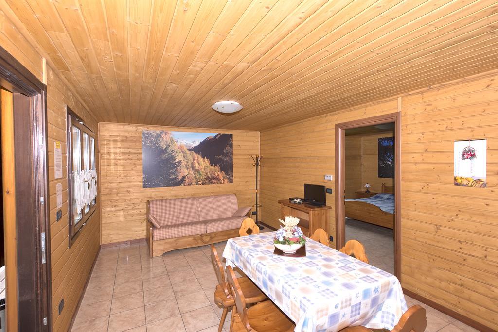 Margherita Camping & Resort Gressoney-Saint-Jean Room photo
